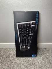 Logitech G413 Silver Backlit Mechanical Gaming Keyboard Romer-G Tactile (NEW)
