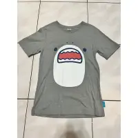 在飛比找蝦皮購物優惠-Fandora鯊魚先生T-shirt（全新只下水洗過而已）