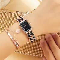 在飛比找蝦皮購物優惠-WLISTH時尚小香風手錶女名錶正品手鏈錶防水石英錶