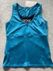 New 2XU Women’s WR2068a Sleeveless Blue Black Top - Size Large RRP $100