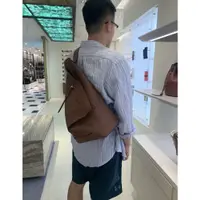 在飛比找蝦皮購物優惠-二手Loewe羅意威 Anton Backpack 焦糖色