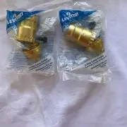 2 NEW LEVITON 3-WAY TURN KNOB LAMP SOCKET BRASS PLATED FOR 3 WAY BULB 7090-PG