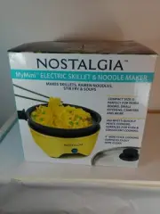 Nostalgia MyMini Personal Electric Skillet & Rapid Noodle Maker Dorm Room Sealed
