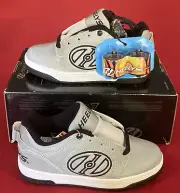 Size 3 - Heelys Voyager Kids Wheeled Shoe