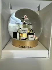 Authentic Chanel Christmas 2021 Novelty Snow Globe VIP Gift Gold CC