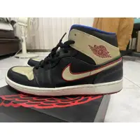 在飛比找蝦皮購物優惠-二手鞋 Air Jordan 1 Mid Black Gol