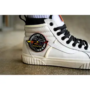 【A-KAY0】VANS X NASA SK8-HI 46 MTE DX 宇航員 皮革 米白【VN0A3DQ5UQ4】