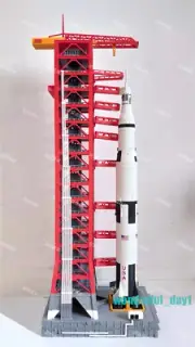 1/200 Saturn-5 Launching Tower Frame Model Rocket Painted Model Set Toy Gifts