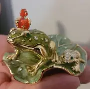 Frog Prince Golden Trinket Ring Box Rhinestones Enamel Hinged Magnetic Baby Frog
