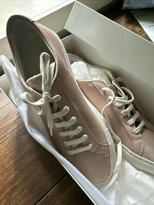 COMMON PROJECTS Original Achilles Low Top Sneakers Suede Nude 39 New With Box