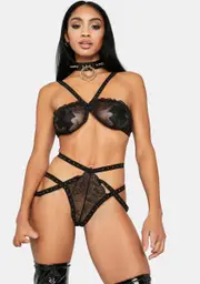 Goddess in Lace Lingerie Set