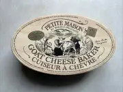 Petite Maison by Wildly Delicious Goat Cheese Baker Chèvre Baker Cream NIB