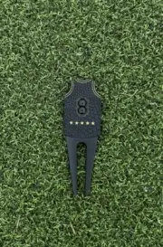 Kobe Divot Tool And Ball Marker Set