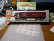 CON-COR HO SCALE 1/87 60 YEARS MODEL RAILROADING TRACTOR TRAILER