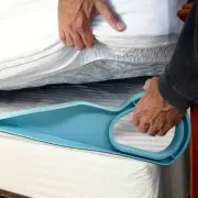 1x Mattress Lifter Ergonomic Bed Making Lifting Handy Tool Alleviate Back Pains
