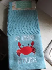 APPLIQUE 2 TOWEL PAIR BEACH OCEAN RED CRAB ATTITUDES SEAFOOD KITCHEN GOURMET NT