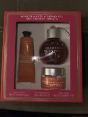 CRABTREE EVELYN POMEGRANATE & ARGAN OIL NOURISHING TREATS TRIO KIT in a Gift Box
