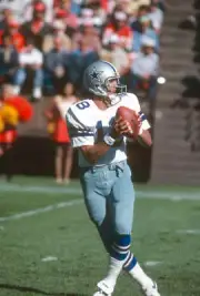 Glenn Carano of the Dallas Cowboys1981 NFL PHOTO 7