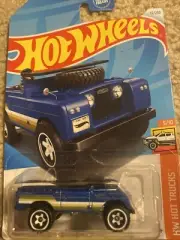 Hot Wheels Land Rover Series II - BRAND NEW - UNOPENED 92/250 (5/10)