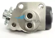 RIGHT FRONT UPPER WHEEL CYLINDER FOR TOYOTA HILUX RN41 RN39 2.0L 18R 18RC (for: Toyota)