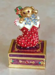 2009 Estee Lauder Solid Perfume Compact "Holiday Stocking"
