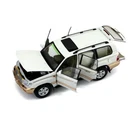 1/18 Scale Land Cruiser LC100 White DieCast Car Model Toy Collection