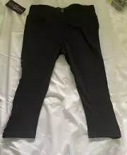 WOMENS Betsy Johnson Black Leggings Criss Cross On Leg Capris Size XL NWT