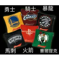 在飛比找蝦皮購物優惠-百威 聯名 NBA 限量絨毛抱枕