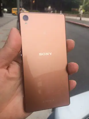 Sony Xperia Z1 橘色 八成新