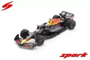 Spark 1:43 2022 F1 RB Racing RB18 No.1 Max Winner Japanese With Board Model Car