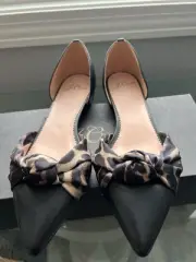 J. Crew Women Leather leopard Satin knot Flat Size 6 NIB