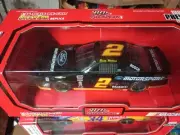 1995 Preview,#2 With Detroit Diesel Trunk. 1/24.Rusty Wallace.Ford Thunderbird
