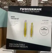 Tweezerman Brow Tweezer Set, Includes Slant Tweezer & Travel Size Tweezerette