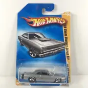 Hot Wheels 2008 New Models 69 Dodge Coronet Super Bee 05/40 Silver 005/196