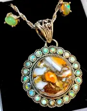 Spiny Oyster and Opal Necklace & Earrings Set N-1225