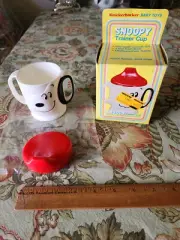 Vintage Snoopy Trainer Cup Knickerbocker New in Box Peanuts Charles Schultz 70s