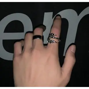 龍爪戒指男士戒指龍爪戒指美學戒指當代哥特式骷髏戒指