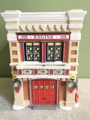 Department 56 Snow Village Engine 223 Fire House 6011422
