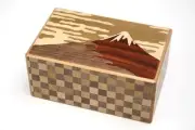 Japanese puzzle box 21steps Fuji and Tsubaki
