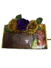 Gift Baskets Woman Lovely Brown Billfold Shower Gel Lotion 3 Artificial Roses