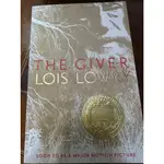 0831THE GIVER 理想國四部曲 1：記憶傳承人  二手書況佳