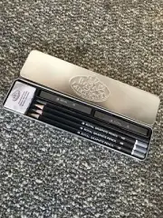 Royal & Langnickel Graphite Pencil Sketching Set + Eraser in Tin Case