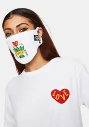 [Cross Colours] Black Lives Are Loved Face Mask