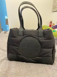 在飛比找Yahoo!奇摩拍賣優惠-Tory Burch 專櫃款 Mini Ella puffe