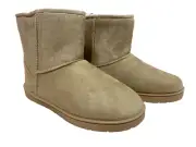 BNWT Ladies Target Brand Size 10 Smart Mushroom Sidney Style Short Slipper Boots