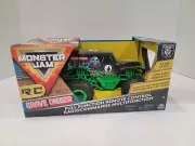 Brand New Monster Jam R/C Truck 1:24 Scale 2.4 GHz: Grave Digger