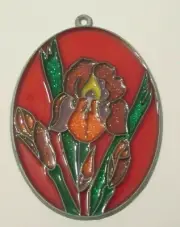IRIS SUNCATCHER WITH A RED BACKGROUND (GARDEN SPRING FLOWER SUNCATCHERS)