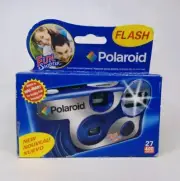 Polaroid Fun Shooter Flash 27 Exposure One Time Use Camera EXP 12/2007 Unopened