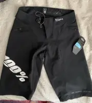 100% R-Core-X Shorts - Black - US 32 40002-00003