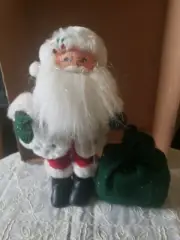 2005 Annalee Santa Clause w/ Toy Bag